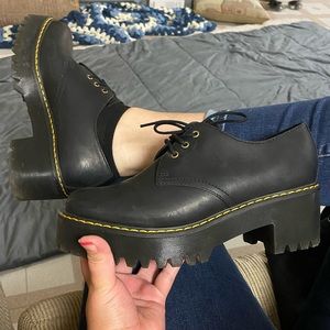 Shriver Low Dr Martens